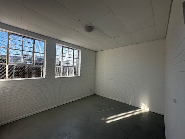 To Let Commercial Property for Rent in Maitland Western Cape